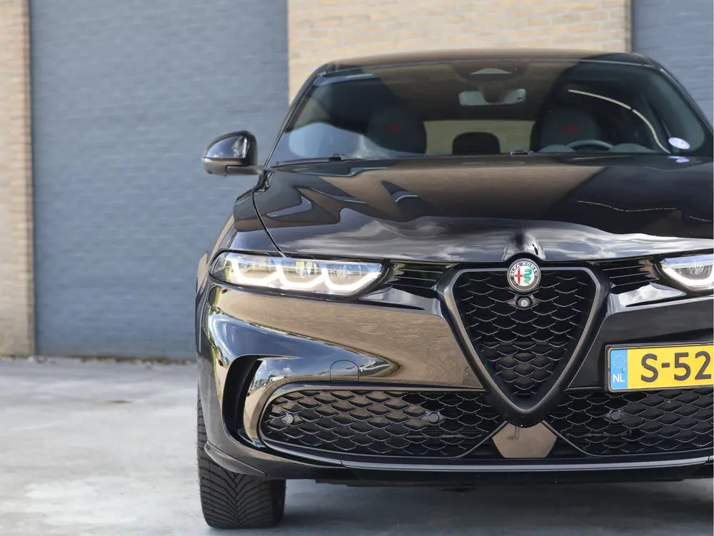 Alfa Romeo Tonale 1.5T Hybrid Veloce 160PK Alcantara | 360 C uit 2023, foto 15