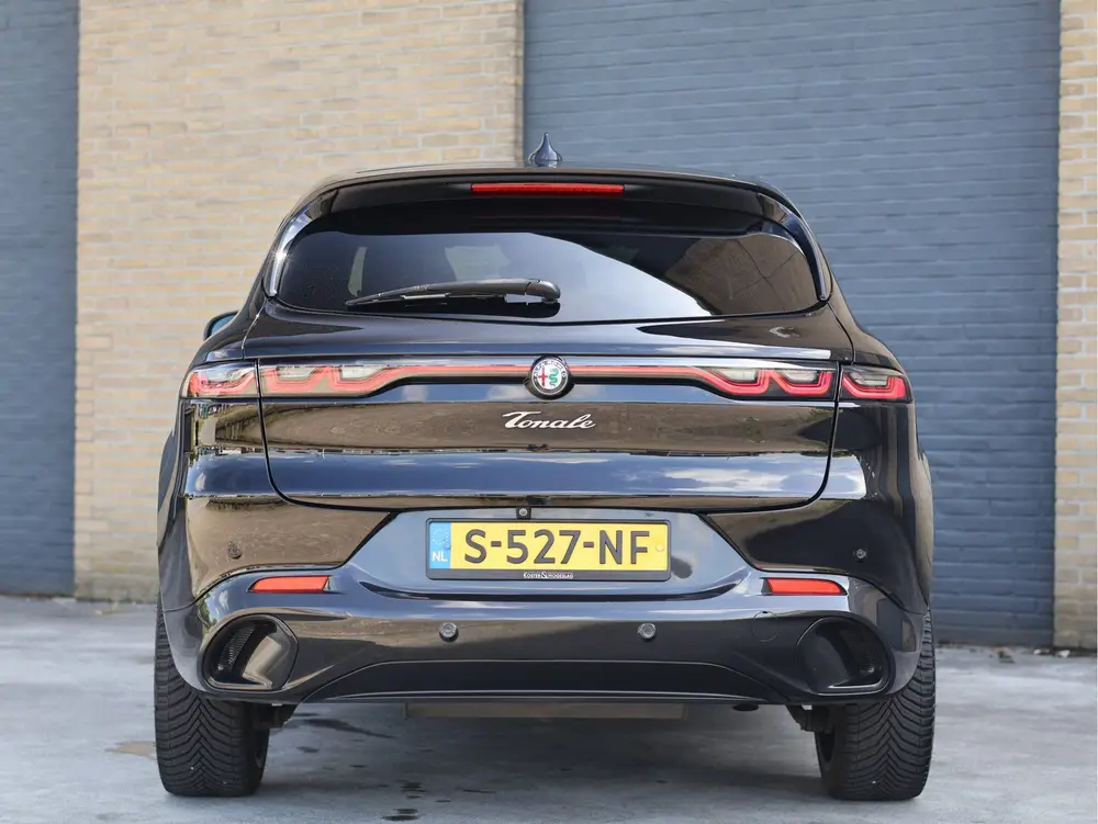 Alfa Romeo Tonale 1.5T Hybrid Veloce 160PK Alcantara | 360 C uit 2023, foto 17
