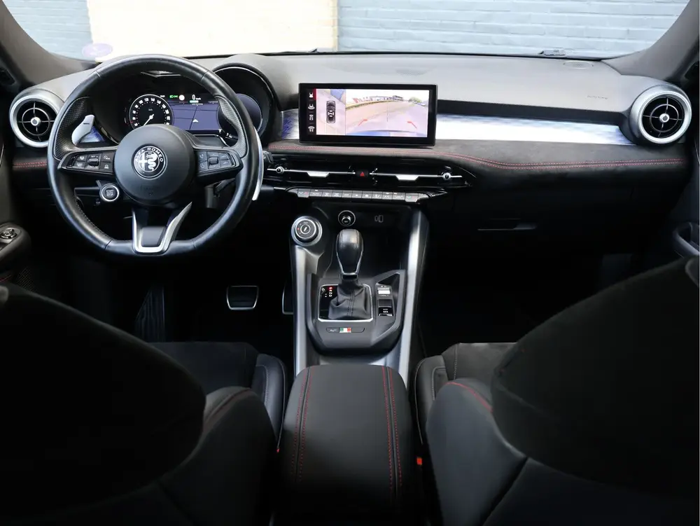Alfa Romeo Tonale 1.5T Hybrid Veloce 160PK Alcantara | 360 C uit 2023, foto 3