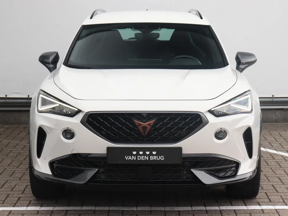 Cupra Formentor 1.4 e-Hybrid 245 pk VZ Performance uit 2022, foto 2