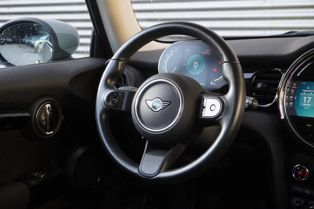 Mini One One Classic Uitvoering uit 2021, foto 17