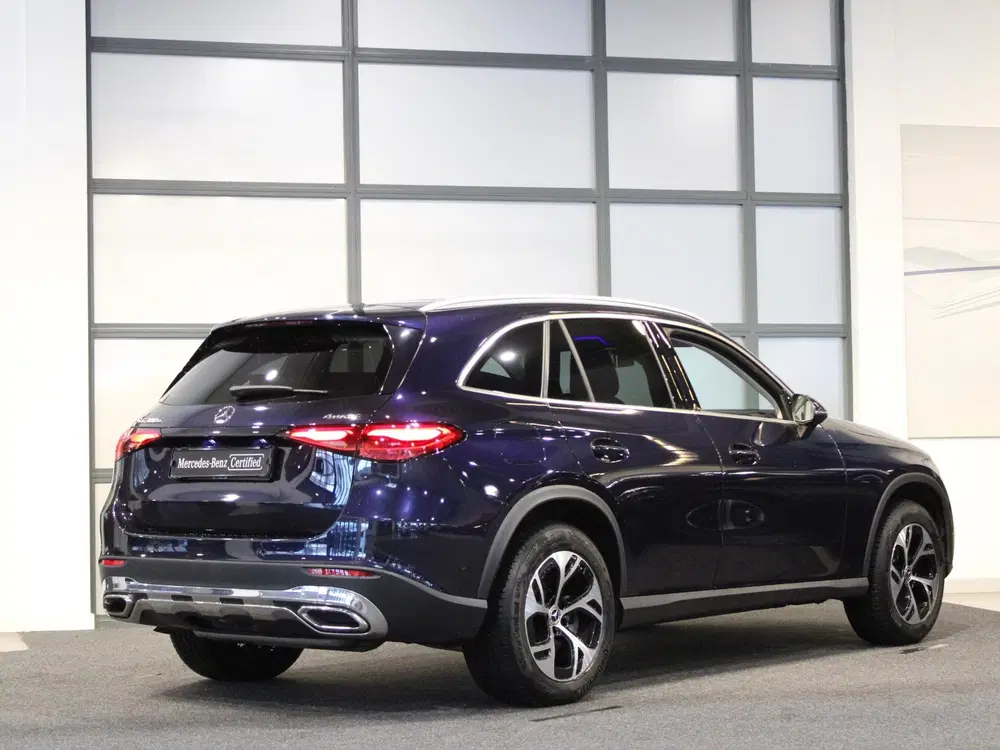 Mercedes-Benz GLC 300e 4MATIC Business Line Trekhaak uit 2023, foto 2
