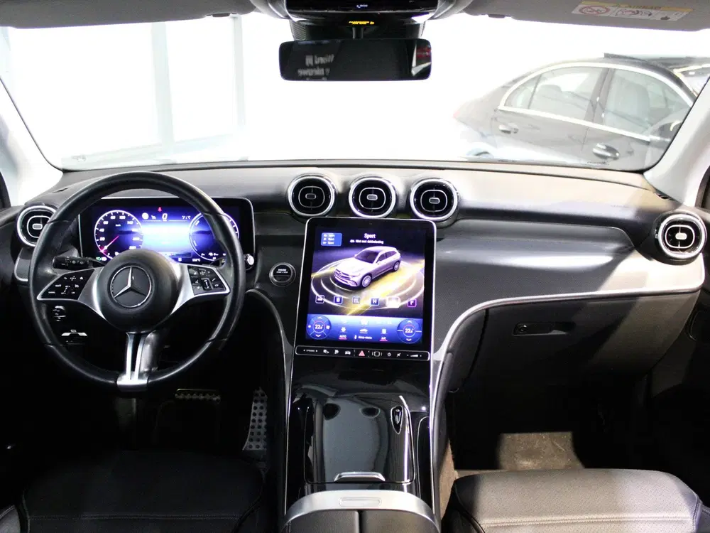 Mercedes-Benz GLC 300e 4MATIC Business Line Trekhaak uit 2023, foto 3