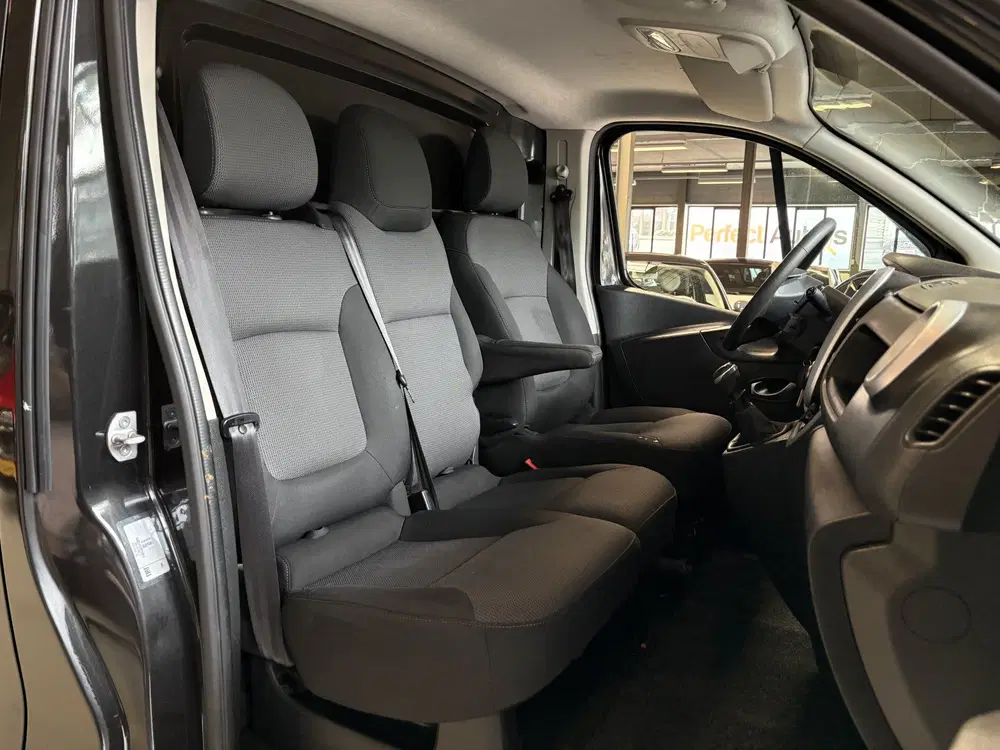 Fiat Talento 2.0 MultiJet L2H1 Airco uit 2020, foto 17