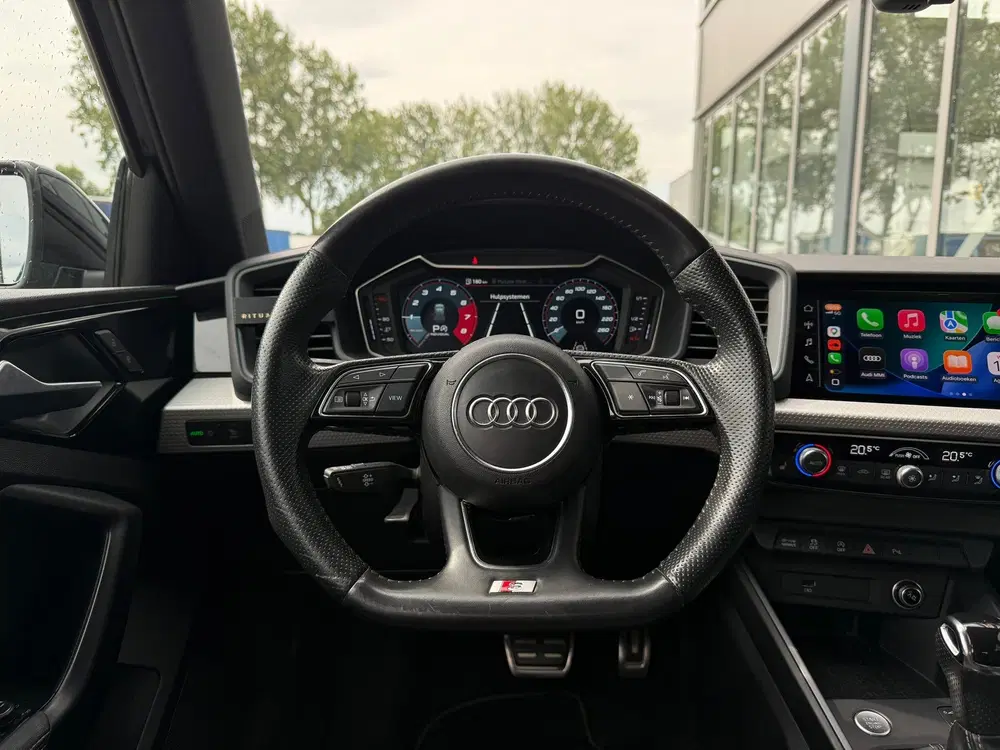 Audi A1 30 TFSI S Line edition one uit 2019, foto 15