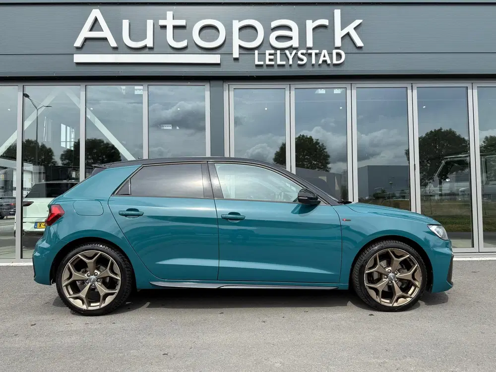 Audi A1 30 TFSI S Line edition one uit 2019, foto 8