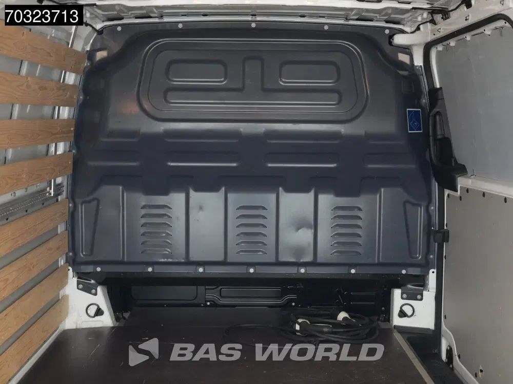 Mercedes-Benz Vito 112 Elektrisch 66kWh 256km WLTP L2H1 Airco uit 2022, foto 12