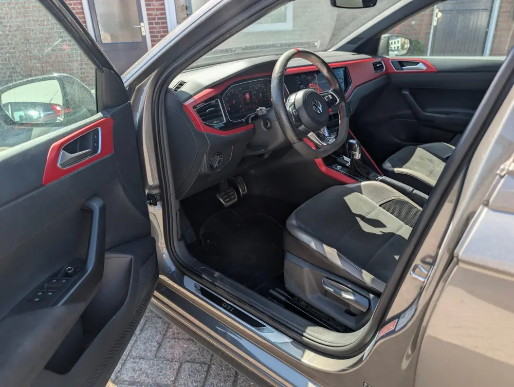 Volkswagen Polo 2.0 TSI GTI uit 2019, foto 9