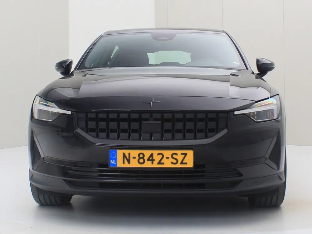 Polestar 2 165kW 64 kWh Standard Range Single Motor 95,47% S uit 2021, foto 6