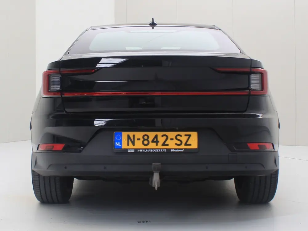 Polestar 2 165kW 64 kWh Standard Range Single Motor 95,47% S uit 2021, foto 7