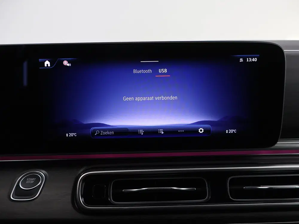 Mercedes-Benz EQV 300 uit 2024, foto 15