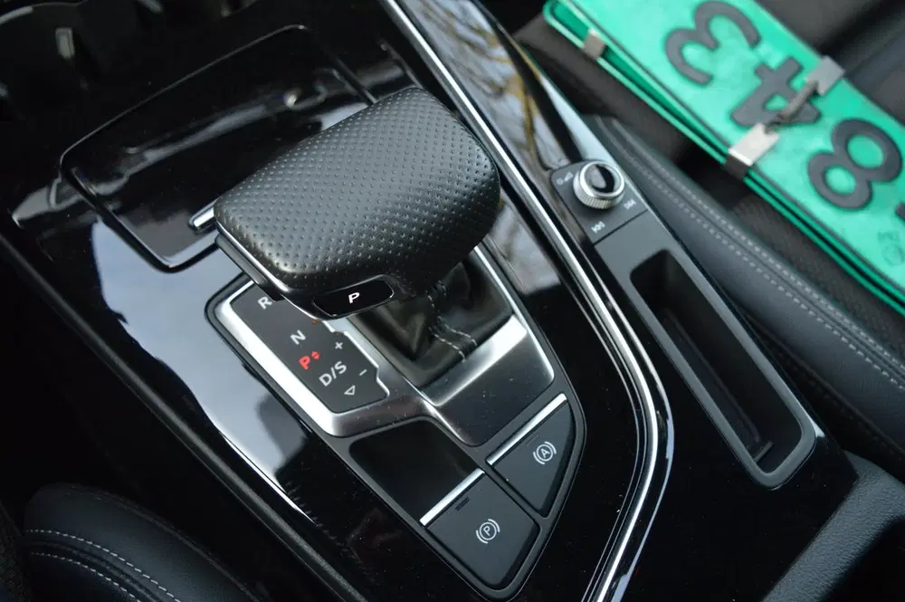 Audi A5 35 TFSI S edition Competition Org NL uit 2022, foto 13