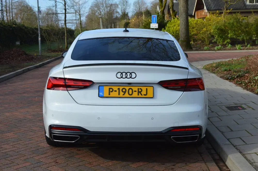 Audi A5 35 TFSI S edition Competition Org NL uit 2022, foto 6