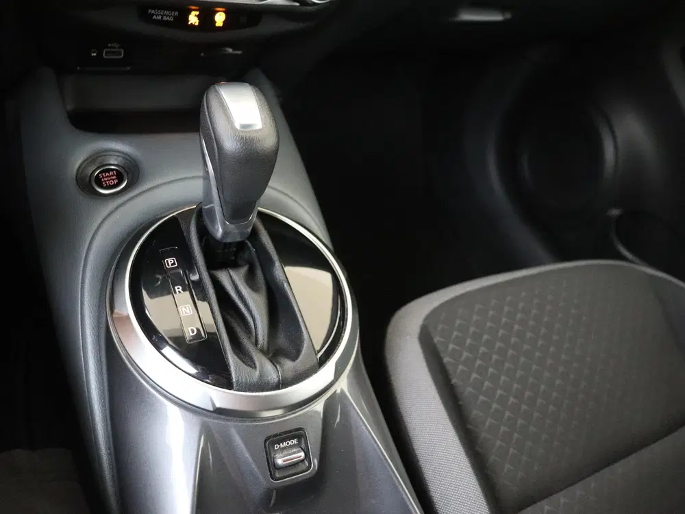 Nissan Juke 1.0 DIG-T N-Connecta uit 2021, foto 15
