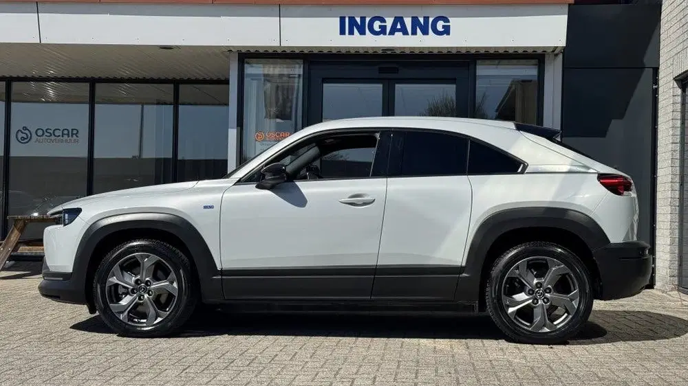 Mazda MX-30 e-SkyActiv 145 Comf. uit 2022, foto 2