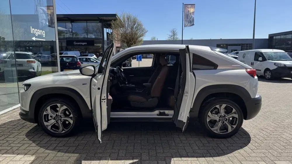 Mazda MX-30 e-SkyActiv 145 Comf. uit 2022, foto 8