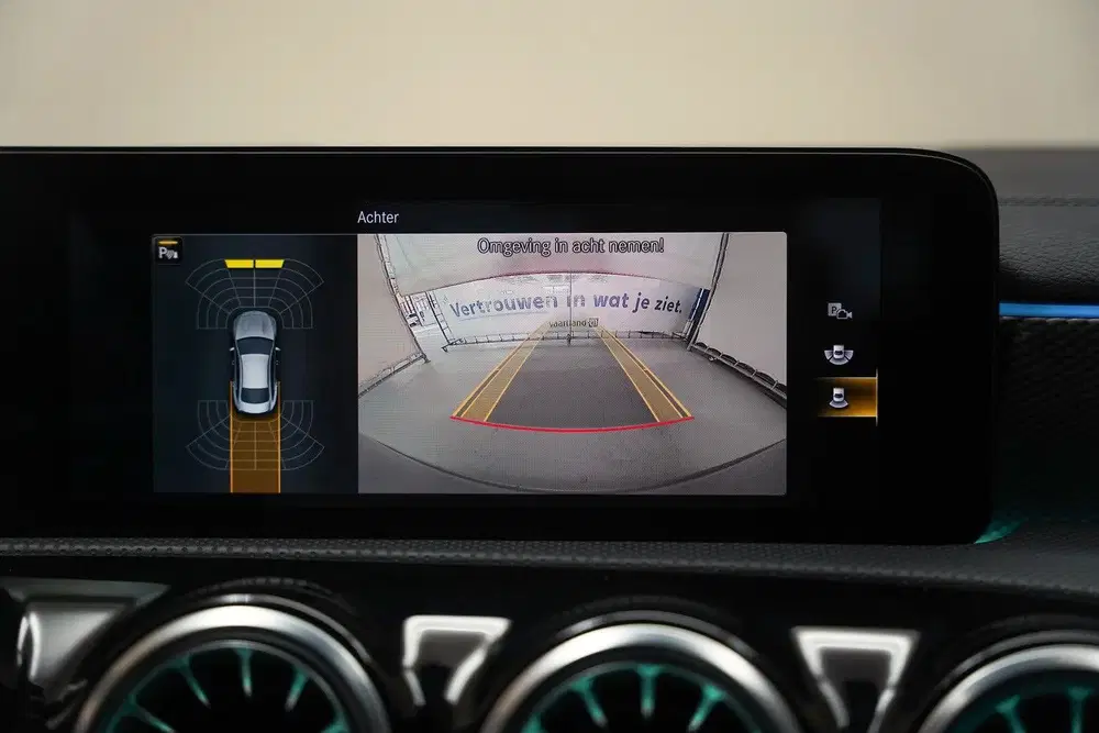 Mercedes-Benz CLA 180 Luxury Aut. [ Wide-screen sfeer uit 2021, foto 5