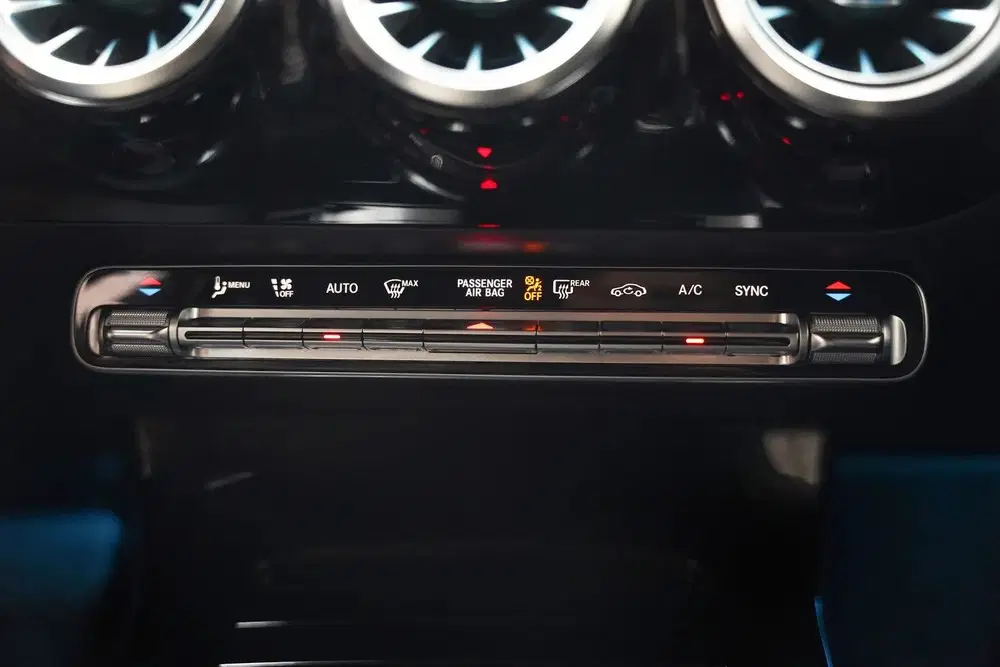Mercedes-Benz CLA 180 Luxury Aut. [ Wide-screen sfeer uit 2021, foto 8
