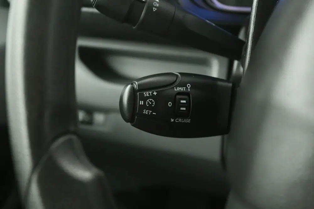 Peugeot Expert Kombi 75 kWh L3H1 8 Zits uit 2021, foto 18