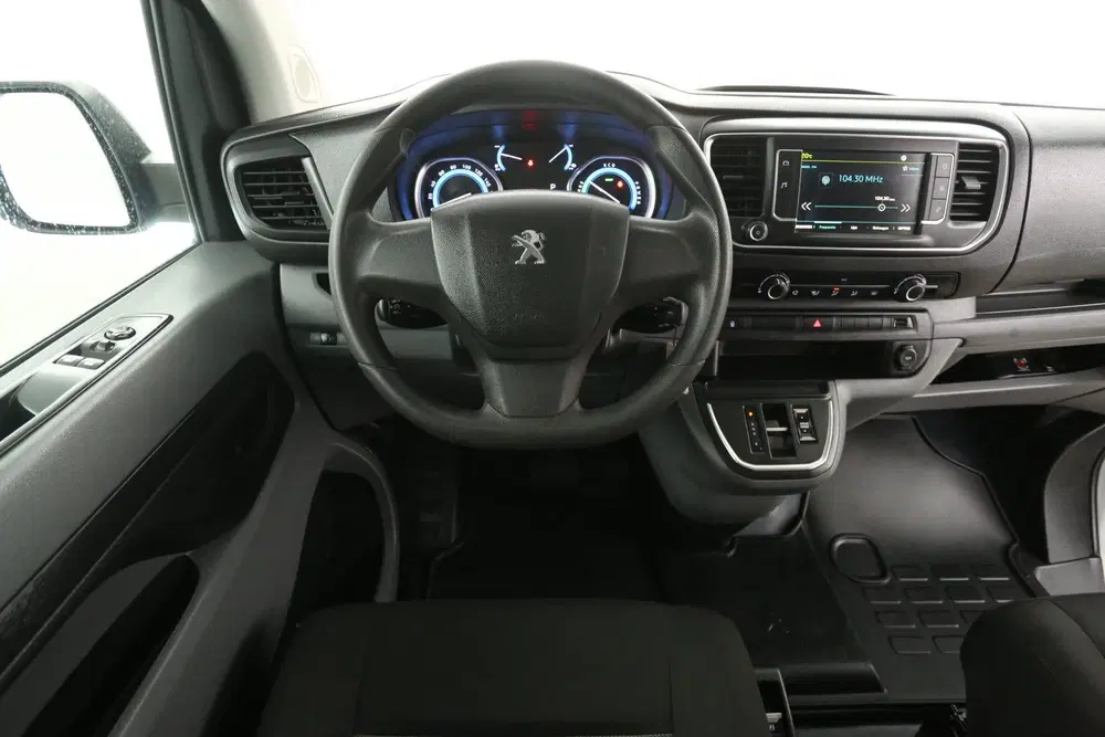 Peugeot Expert Kombi 75 kWh L3H1 8 Zits uit 2021, foto 2