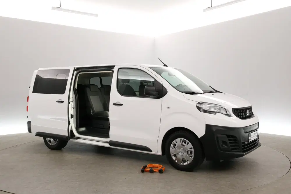 Peugeot Expert Kombi 75 kWh L3H1 8 Zits uit 2021, foto 8