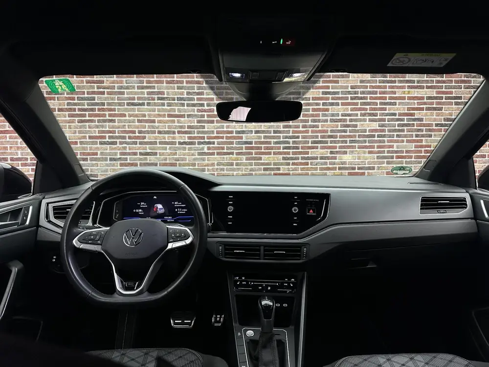 Volkswagen Taigo 1.5 TSI R-Line Business DSG Virtual IqLight uit 2022, foto 10