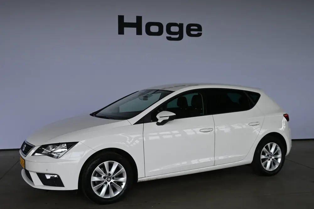 SEAT Leon 1.5 TSI Style Ultimate Edition Clima Navigatie Cru uit 2019, foto 4