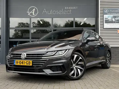 Volkswagen Arteon 1.5 TSI R-Line DSG | Pano | Dealer Onderho uit 2019