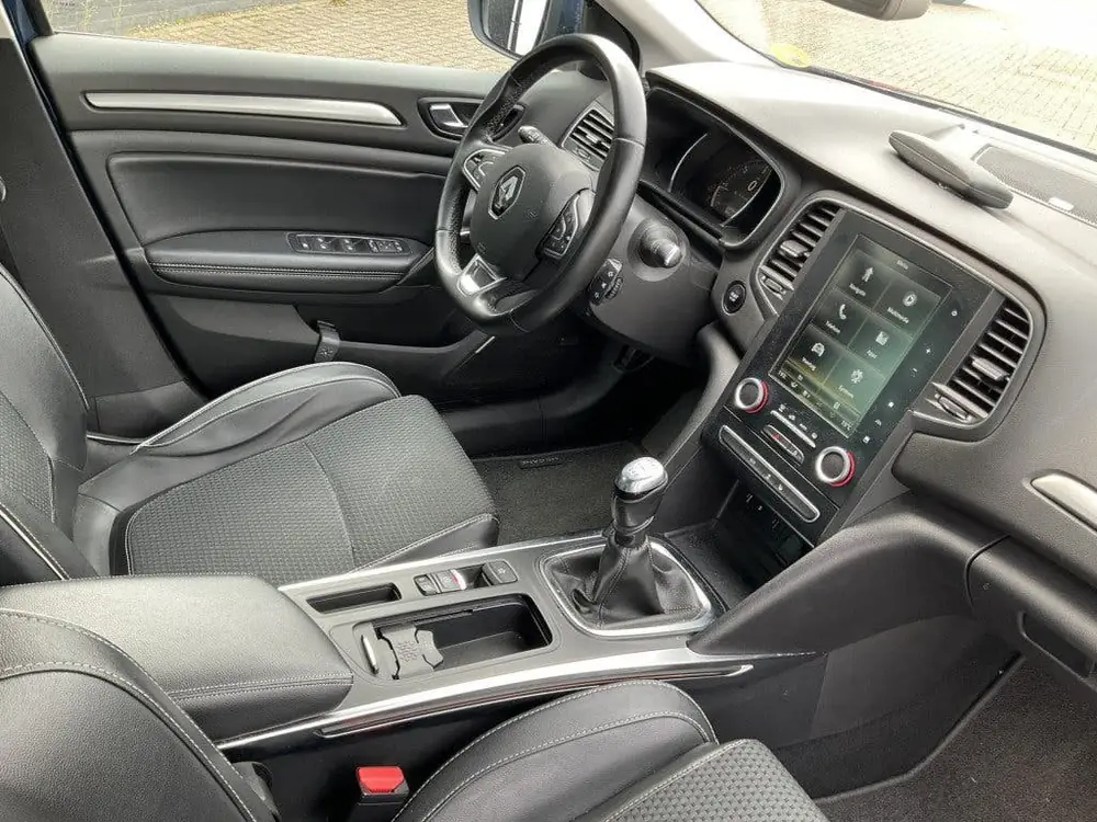 Renault Mégane Estate 1.3 TCe Bose FullNAvi Camera Trekhaak uit 2019, foto 3