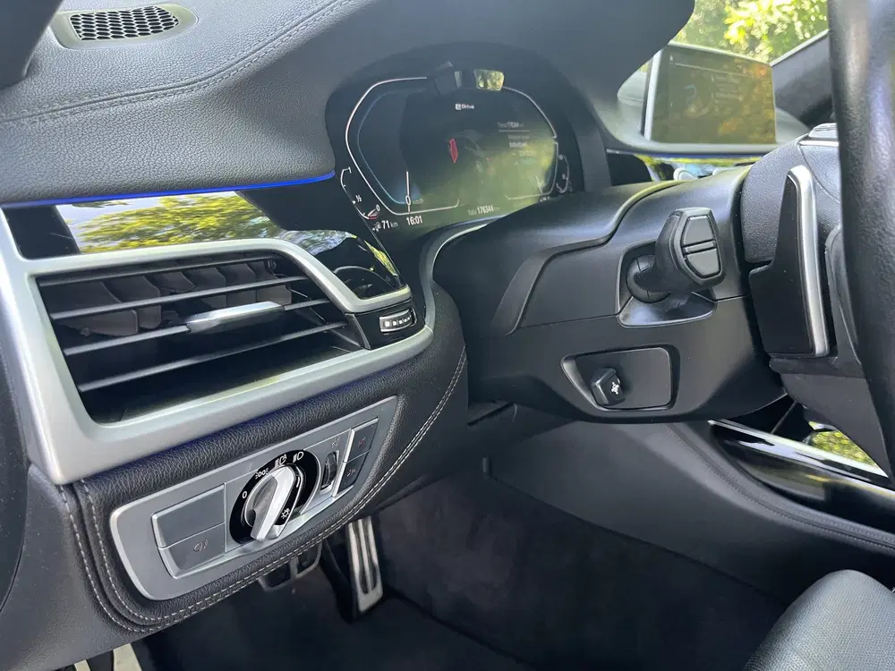 BMW 7-serie 7 Serie 745e High Executive M-Sport uit 2021, foto 19