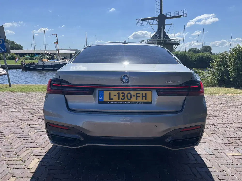 BMW 7-serie 7 Serie 745e High Executive M-Sport uit 2021, foto 3