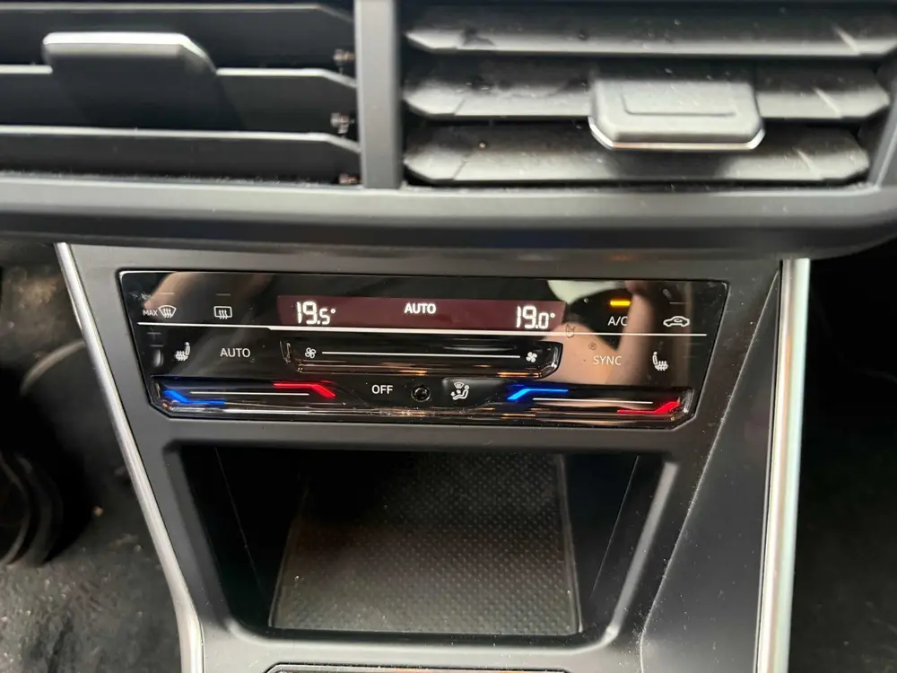 Volkswagen Polo 1.0 MPI Active | Camera | Trekhaak | CarPlay uit 2023, foto 12