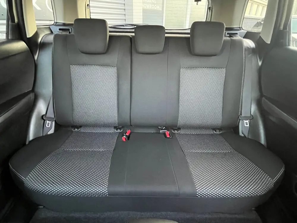 Suzuki Vitara 1.4 Boosterjet 140PK TwoTone,Navi,Clima,Cruise uit 2019, foto 14