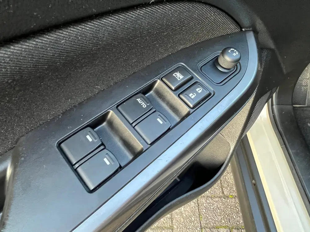 Suzuki Vitara 1.4 Boosterjet 140PK TwoTone,Navi,Clima,Cruise uit 2019, foto 15