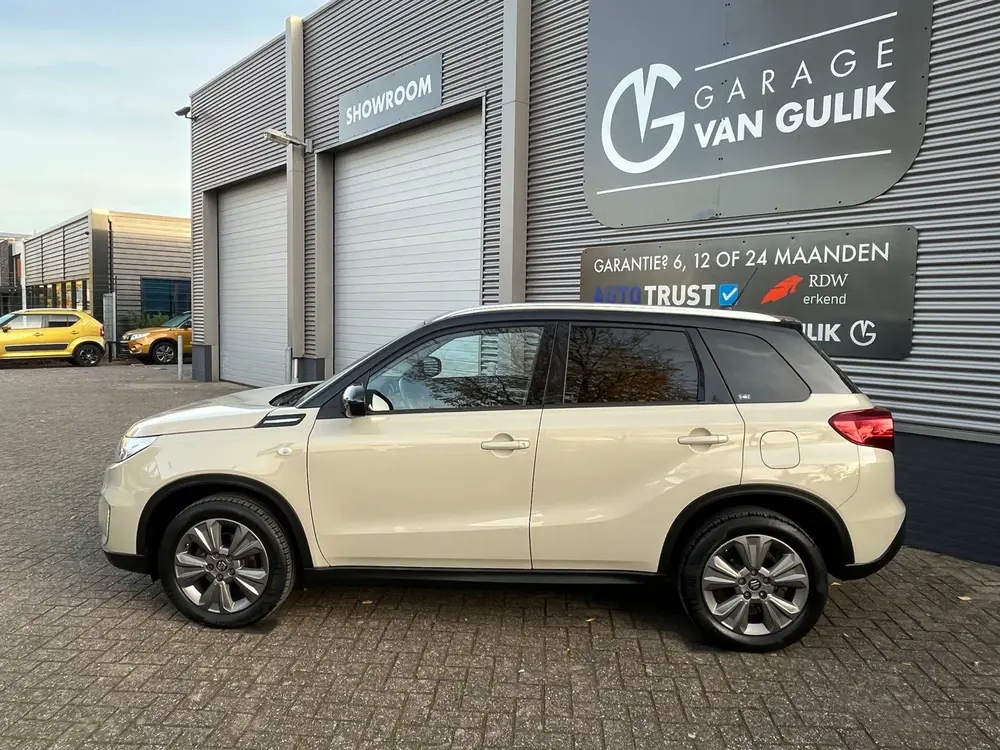 Suzuki Vitara 1.4 Boosterjet 140PK TwoTone,Navi,Clima,Cruise uit 2019, foto 9