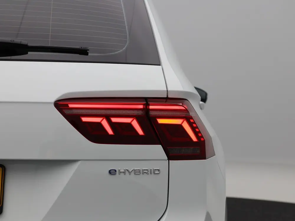 Volkswagen Tiguan 1.4 TSi eHybrid 245 Pk Automaat Elegance | uit 2022, foto 12