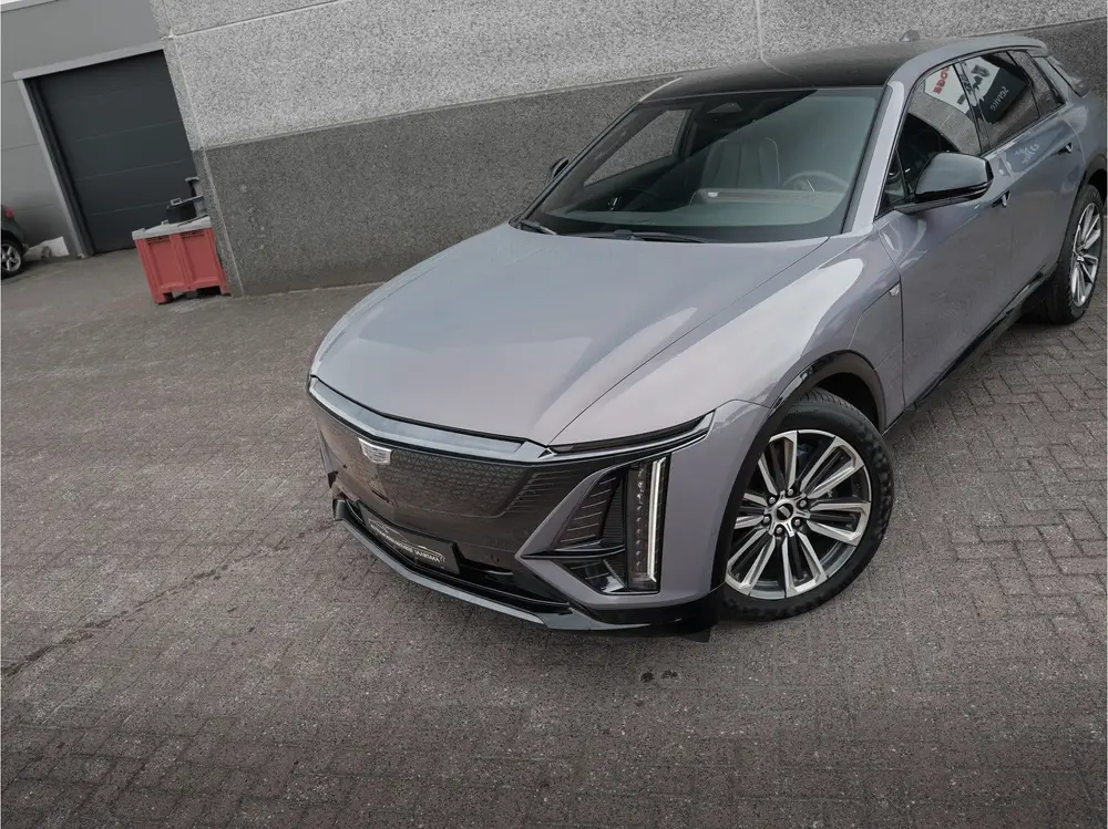 Cadillac Lyriq 600 E4 Sport | Exclusieve kleur | Elek. Achte uit 2025, foto 11