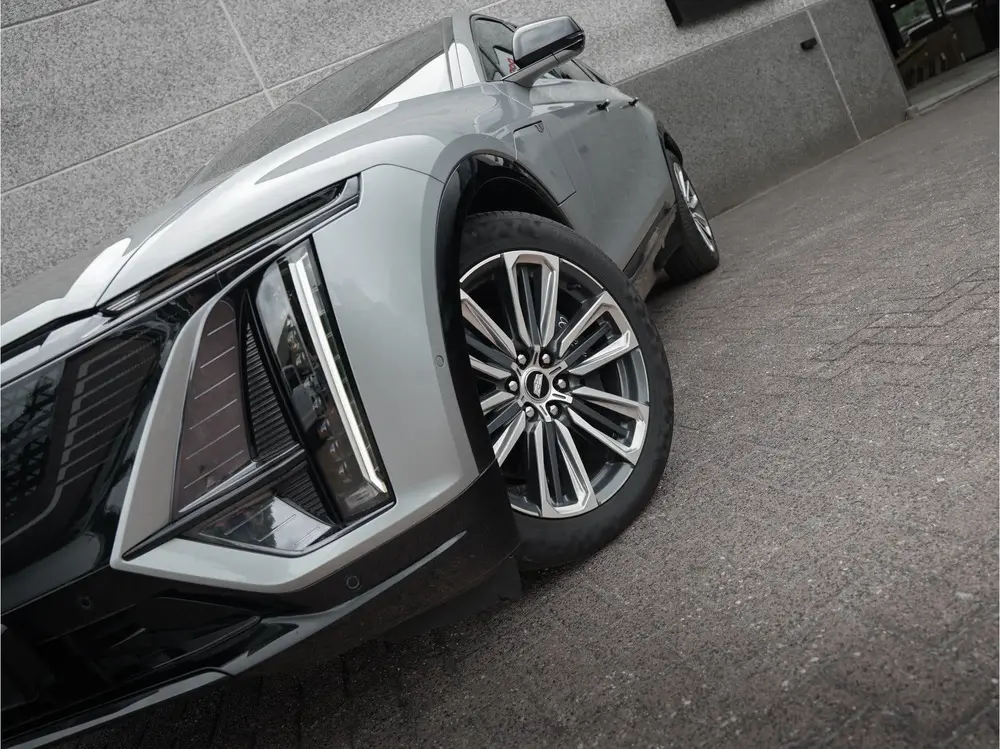 Cadillac Lyriq 600 E4 Sport | NIEUW | Panoramadak (bj 2026) uit 2026, foto 8