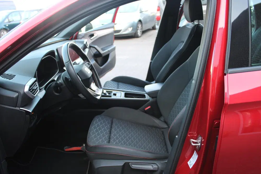 SEAT Leon 1.0 eTSI FR Business Intense Adaptive uit 2022, foto 5