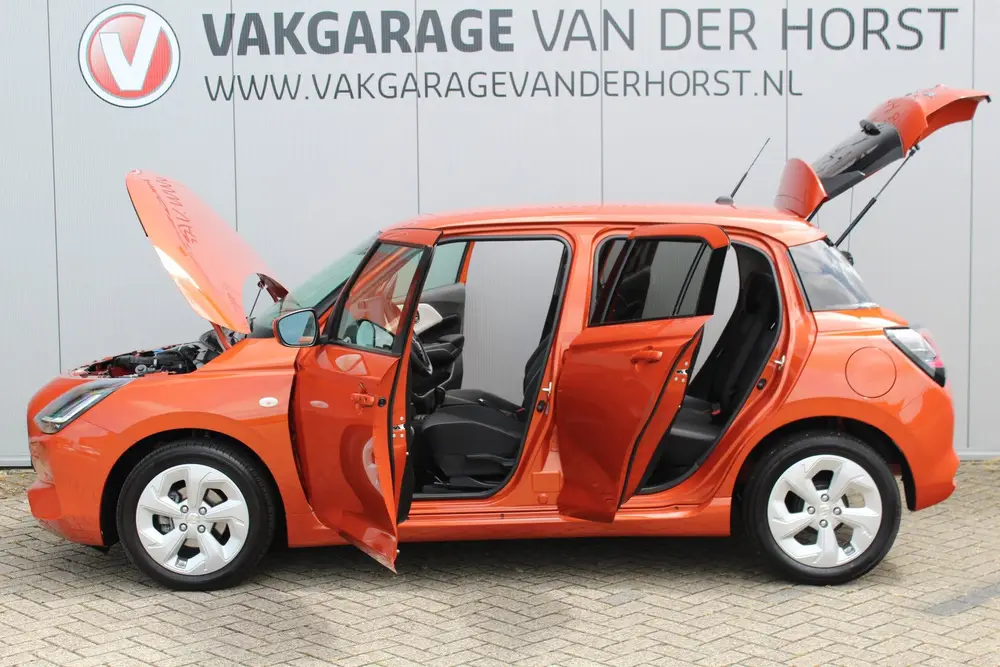 Suzuki Swift 1.2-83 pk MHEV Select Smart-Hybrid 5drs. Z uit 2025, foto 6