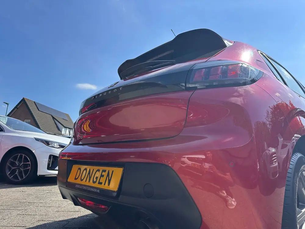 Peugeot 208 1.2 PT Pack uit 2021, foto 11