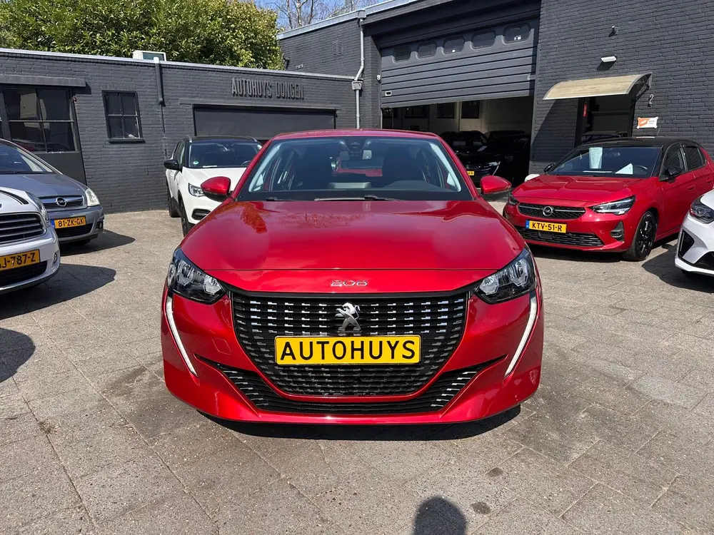 Peugeot 208 1.2 PT Pack uit 2021, foto 2