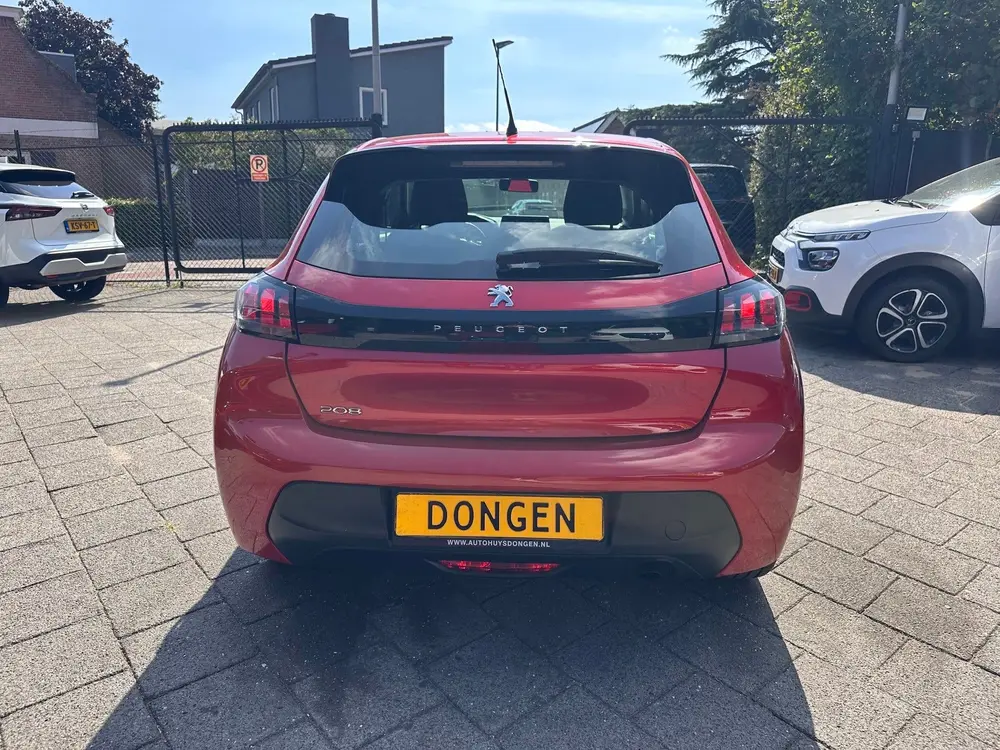 Peugeot 208 1.2 PT Pack uit 2021, foto 6