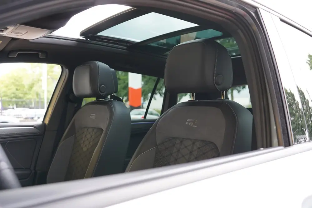 Volkswagen Tiguan 1.5 TSI Elegance R-Line|GARANTIE|PANO|ACC| uit 2023, foto 11