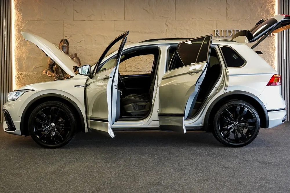 Volkswagen Tiguan 1.5 TSI Elegance R-Line|GARANTIE|PANO|ACC| uit 2023, foto 9