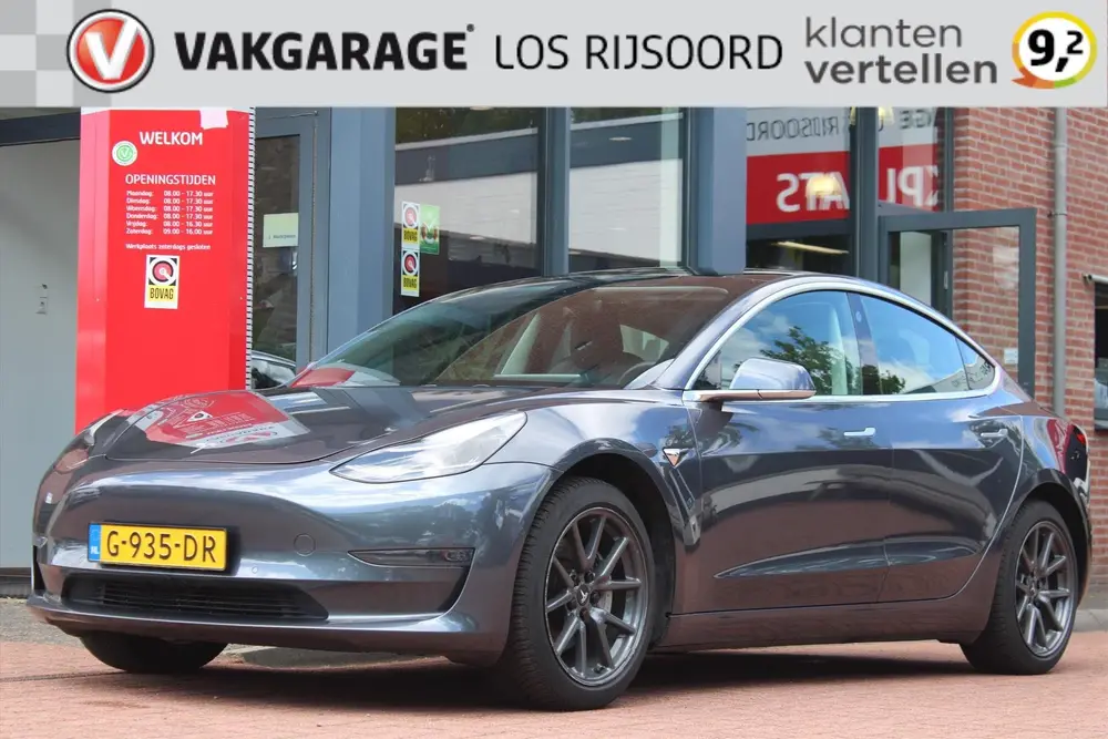 Tesla Model 3 Standard Plus RWD | Orig NL | Auto- Pilot | uit 2019