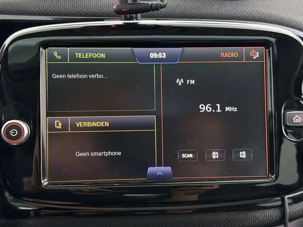 Smart Forfour EQ Comfort PLUS 18 kWh SOH 96%, Pano dak, Leer uit 2021, foto 16