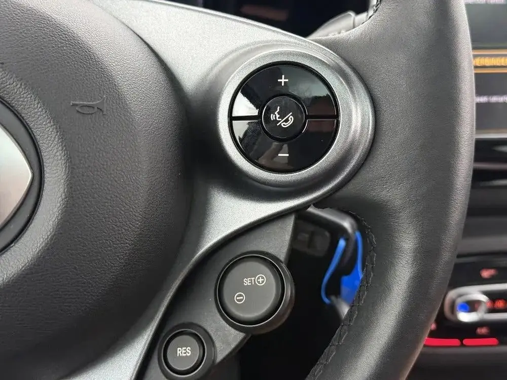 Smart Forfour EQ Comfort PLUS 18 kWh SOH 96%, Pano dak, Leer uit 2021, foto 20