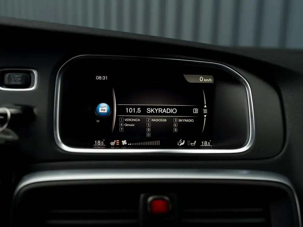 Volvo V40 1.5 T3 R-Design | Stoelverwarming | Prijs Rijklaar uit 2019, foto 10