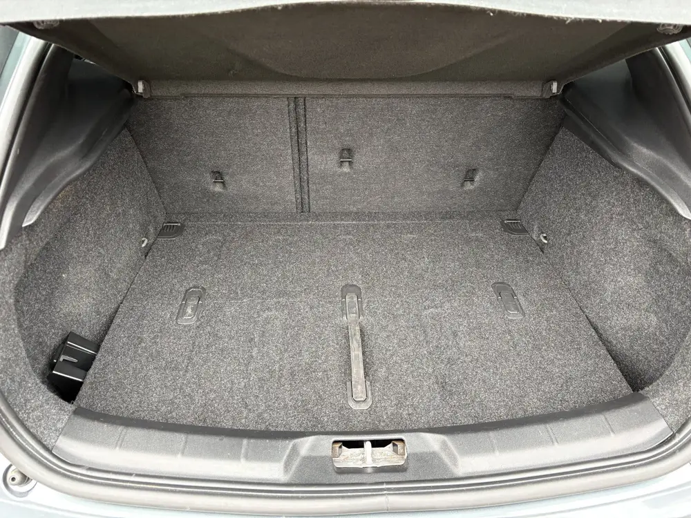 Volvo V40 1.5 T3 R-Design | Stoelverwarming | Prijs Rijklaar uit 2019, foto 18
